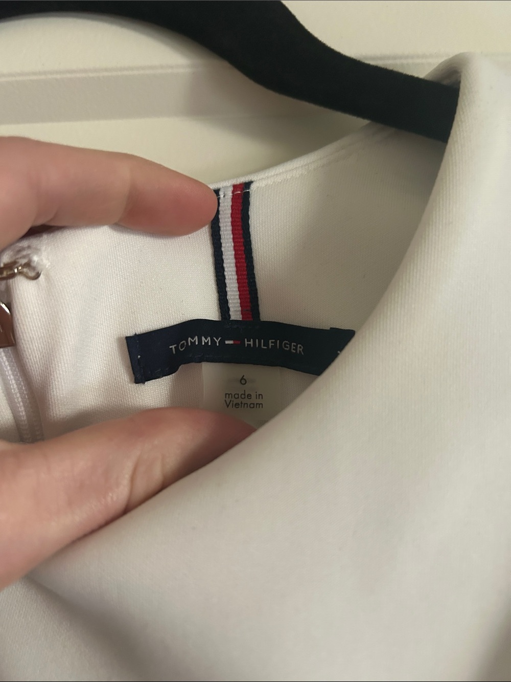 Tommy Hilfiger Elegant Black and White Ruffle Sleeve Dress - Picture 3 of 5